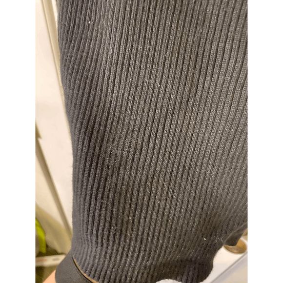 Dressbarn Vintage Black Ribbed Blouse Size Large - Picture 3 of 3